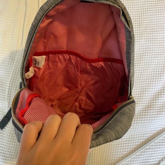 Hershel grey and gold book bag - Picture 7 of 7